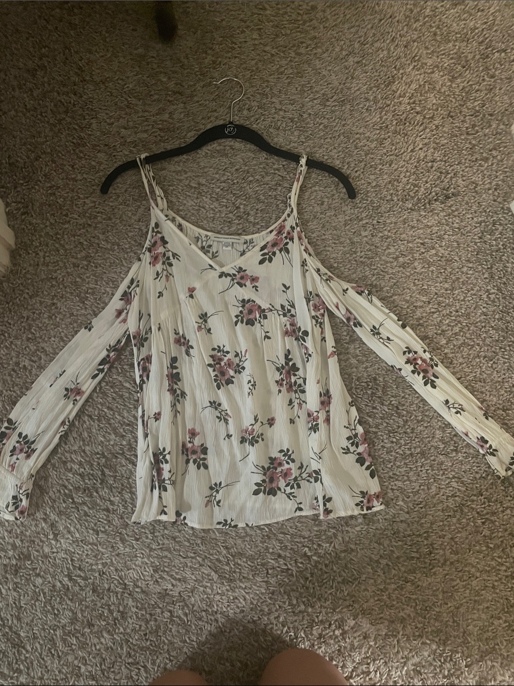 American Eagle Outfitters Cream Cold-Shoulder Floral Blouse with Pink Flowers